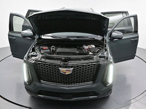 Certified 2026 Cadillac Escalade ESV Sport w/ Touring Package image 46