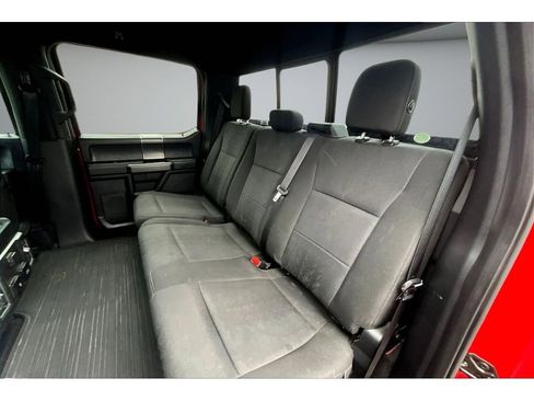 Used 2019 Ford F150 XLT w/ Equipment Group 302A Luxury image 23