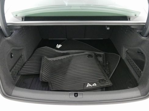 Used 2023 Audi A4 2.0T Premium w/ Convenience Package image 30