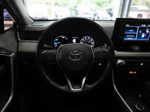 Used 2022 Toyota RAV4 XLE w/ Convenience Package AWD/4WD image 21