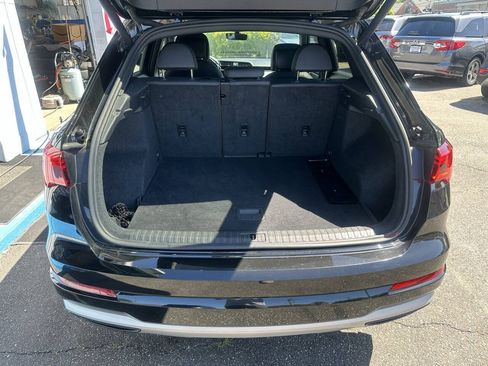 Used 2020 Audi Q3 2.0T Premium AWD/4WD image 19
