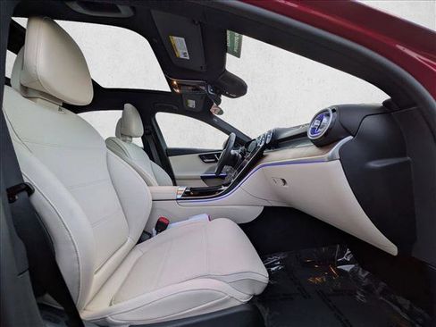 Certified 2025 Mercedes-Benz C 300 Sedan image 22