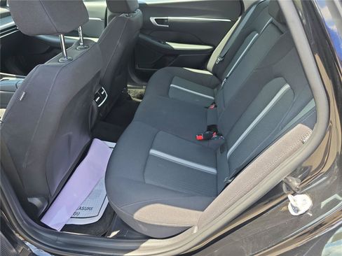 Certified 2025 Hyundai Sonata SEL FWD image 17