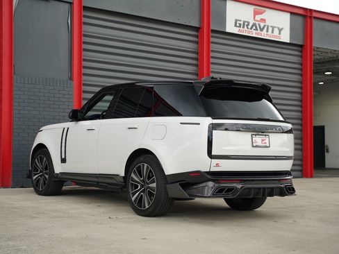 Used 2025 Land Rover Range Rover SE AWD/4WD image 15