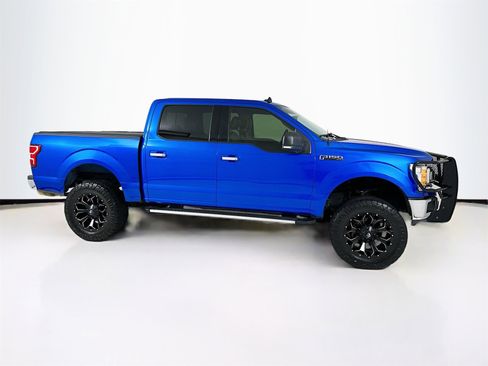 Used 2019 Ford F150 XLT w/ Equipment Group 302A Luxury image 9