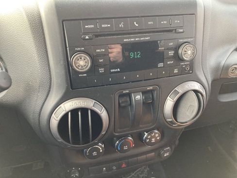 Used 2013 Jeep Wrangler Sport image 10