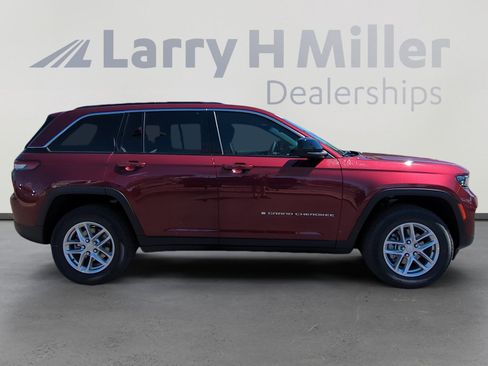 New 2026 Jeep Grand Cherokee Laredo X AWD/4WD image 6