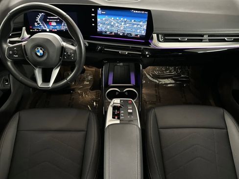 Used 2023 BMW X1 xDrive28i w/ Convenience Package image 3