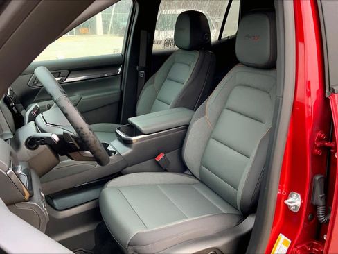 New 2026 GMC Terrain AT4 image 9