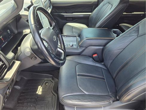 Used 2023 Ford Expedition Max Platinum AWD/4WD image 19