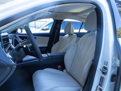 Certified 2026 Mercedes-Benz E 350 Sedan image 13