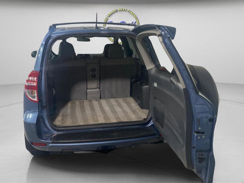 Used 2012 Toyota RAV4 4WD w/ Value Pkg image 10
