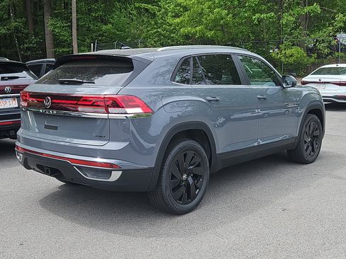 New 2026 Volkswagen Atlas Cross Sport SE AWD/4WD image 2