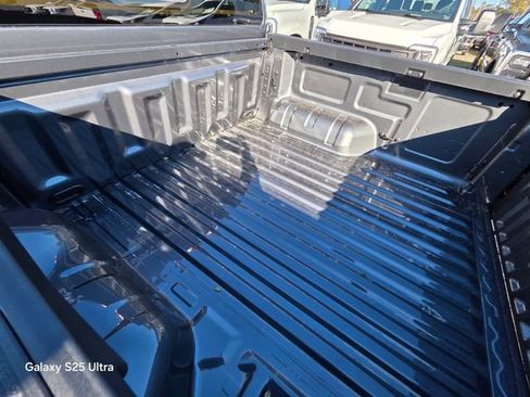 New 2025 Ford Ranger XLT w/ Equipment Group 301A High image 30