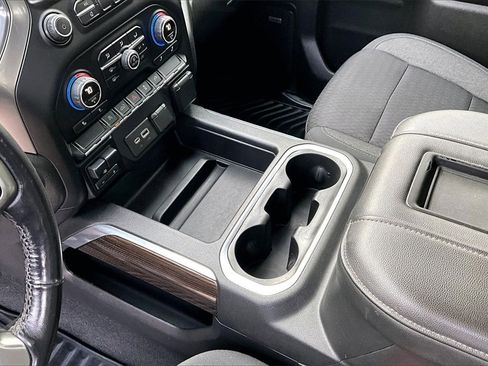 Used 2020 Chevrolet Silverado 1500 RST w/ Texas Edition image 15