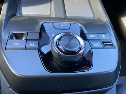 New 2026 Subaru Solterra Premium image 10