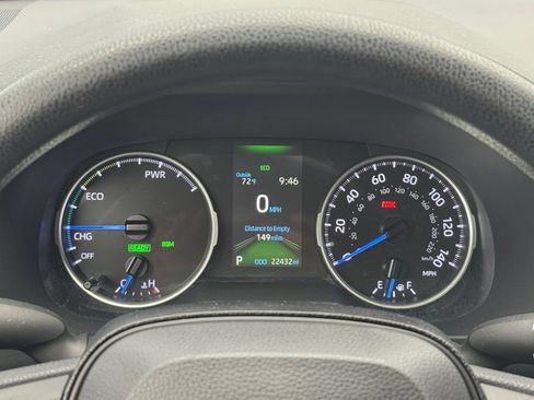 Used 2019 Toyota RAV4 LE AWD/4WD image 14
