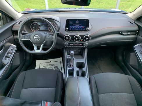 Used 2024 Nissan Sentra SR w/ Trunk Package FWD image 14