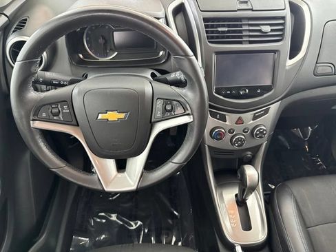 Used 2015 Chevrolet Trax LT w/ LT Plus Package FWD image 24