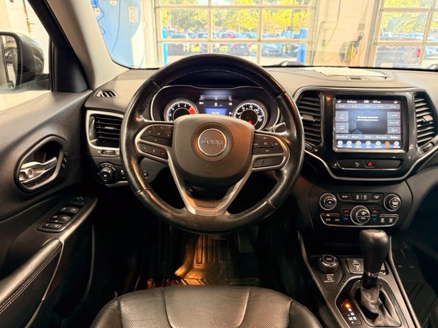 Used 2020 Jeep Cherokee Limited AWD/4WD image 17