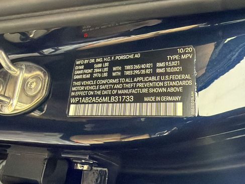 Certified 2021 Porsche Macan S w/ Premium Package Plus AWD/4WD image 22