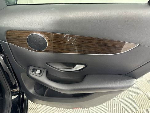 Used 2018 Mercedes-Benz GLC 300 image 26