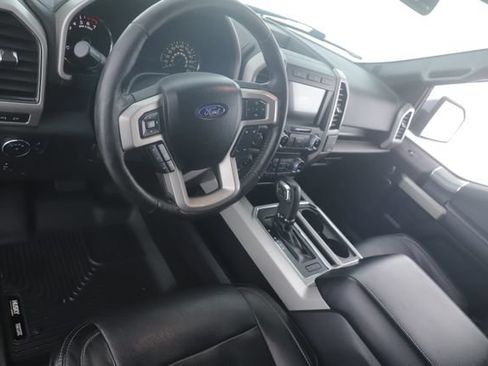Used 2017 Ford F150 Lariat w/ Equipment Group 502A Luxury AWD/4WD image 17