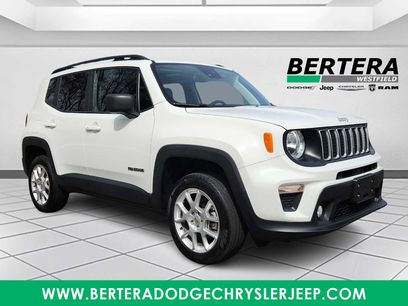 Certified 2022 Jeep Renegade Latitude w/ Sun/Sound Group