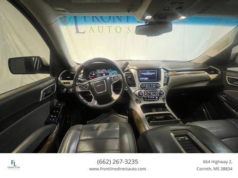 Used 2017 GMC Yukon Denali AWD/4WD image 14