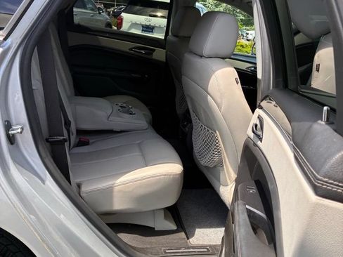 Used 2013 Cadillac SRX FWD image 23