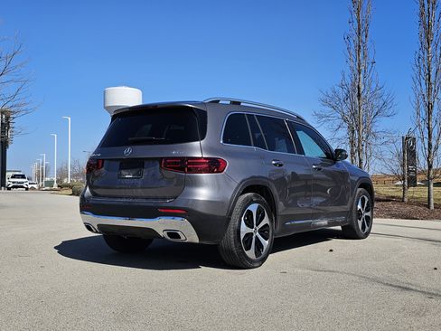 Certified 2025 Mercedes-Benz GLB 250 4MATIC image 3