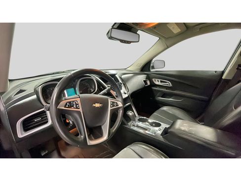 Used 2017 Chevrolet Equinox Premier w/ Enhanced Convenience Package AWD/4WD image 11