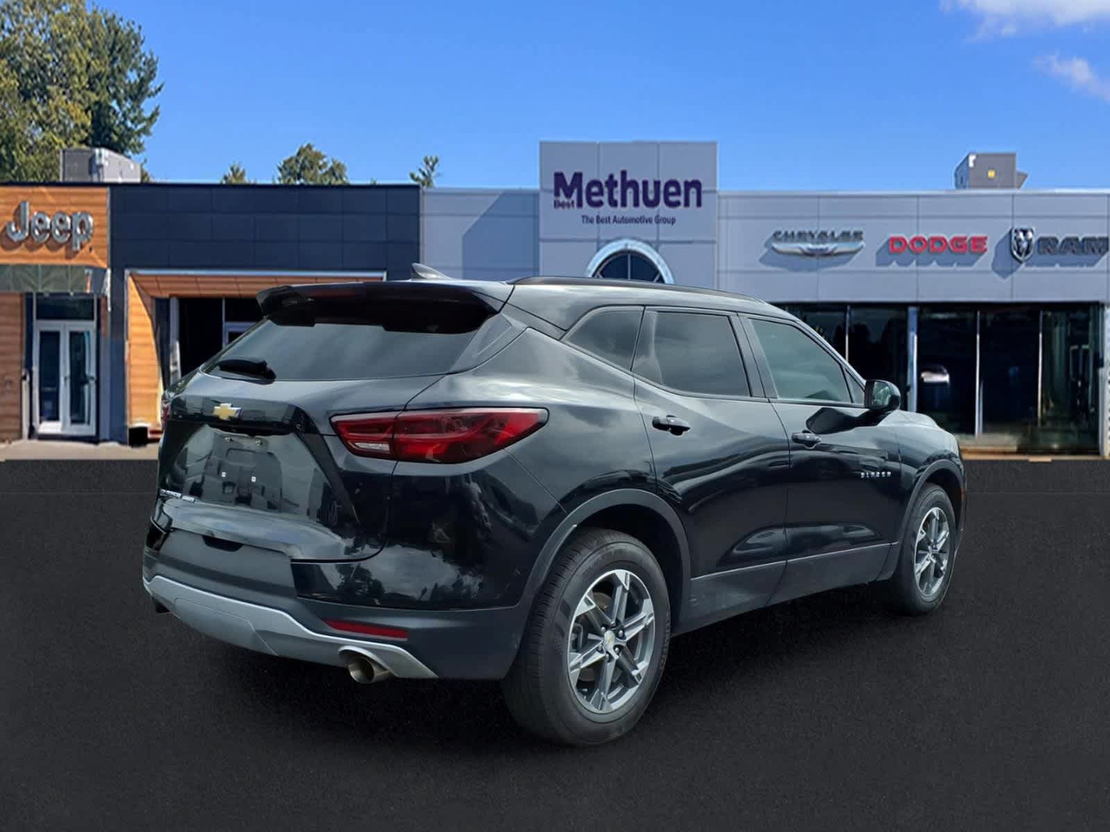 Used 2023 Chevrolet Blazer LT w/ Convenience Package AWD/4WD image 5