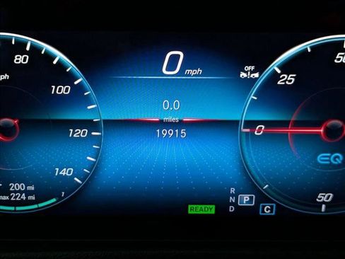 Certified 2023 Mercedes-Benz EQB 300 4MATIC image 10