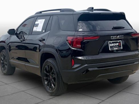 Used 2026 GMC Terrain Elevation w/ Elevation Premium Package FWD image 12