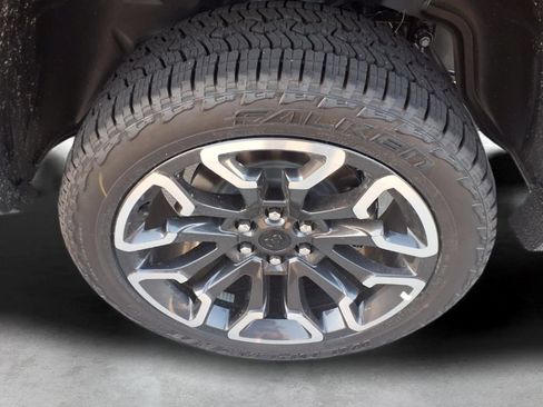 New 2026 RAM 1500 Limited w/ Off Road Group AWD/4WD image 7