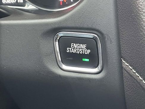 Used 2017 GMC Acadia Denali w/ Technology Package image 28