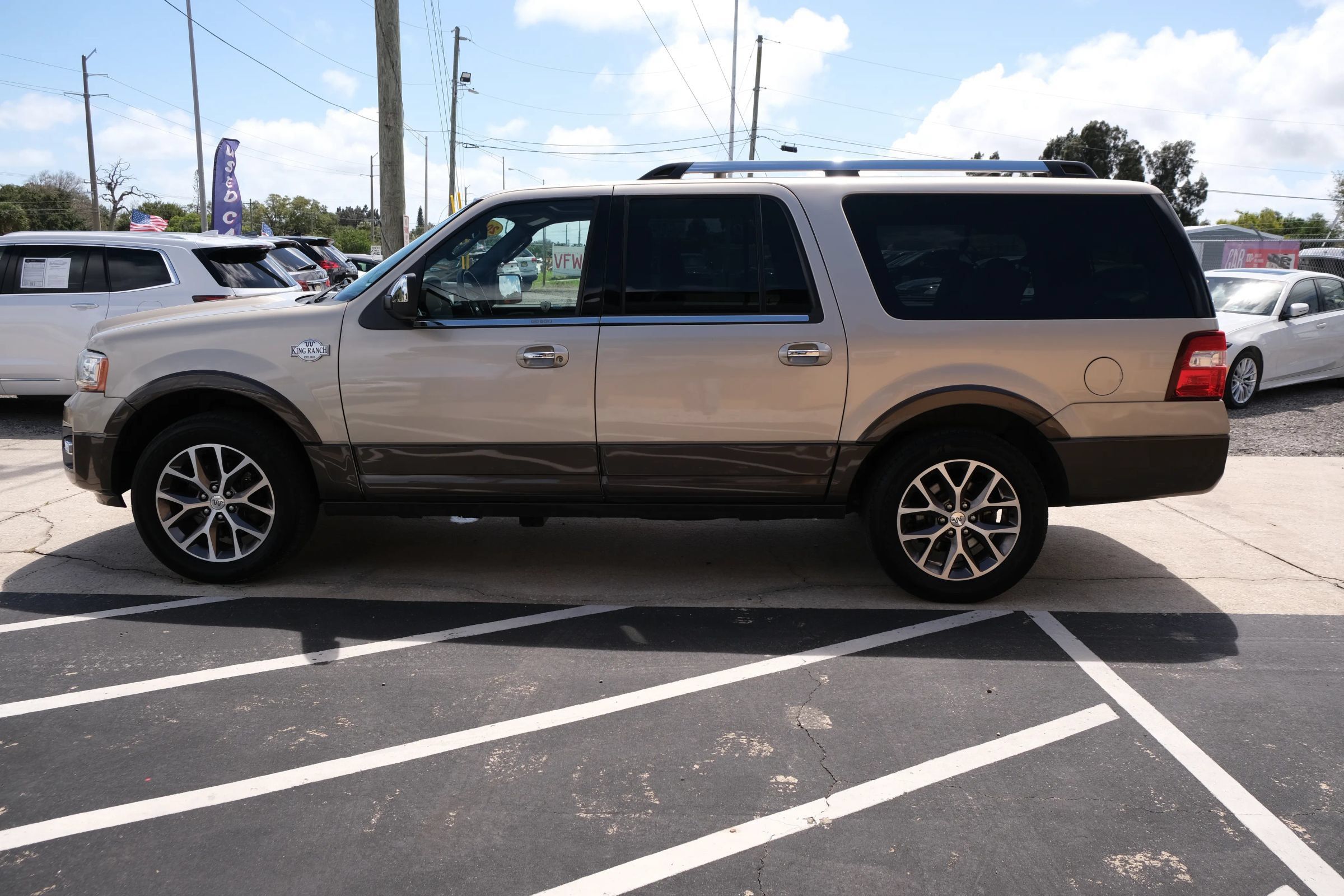 Used 2017 Ford Expedition EL King Ranch AWD/4WD image 8