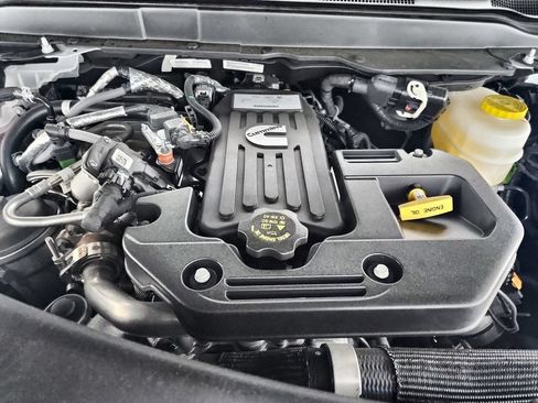 New 2026 RAM 2500 Big Horn AWD/4WD image 32