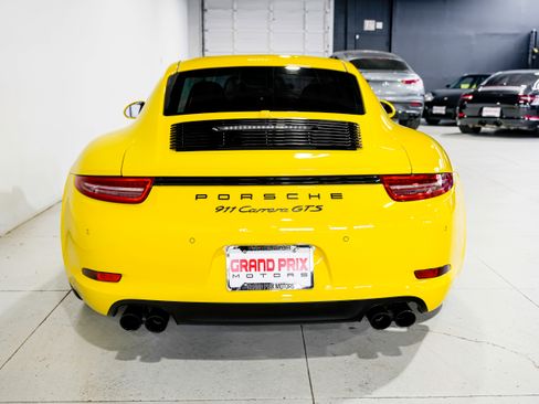 Used 2015 Porsche 911 Carrera GTS image 4