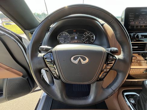 Used 2023 INFINITI QX80 Sensory w/ Cargo Package AWD/4WD image 21