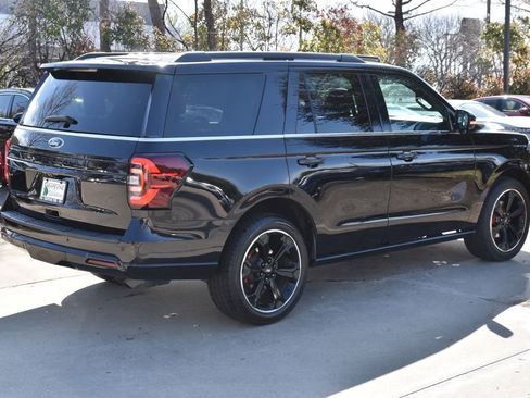 Certified 2023 Ford Expedition Limited image 7