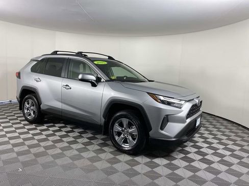 Used 2025 Toyota RAV4 XLE w/ Convenience Package AWD/4WD image 1