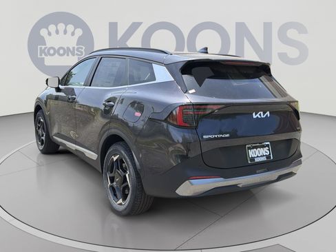 New 2026 Kia Sportage EX w/ EX Panorama Roof Package AWD/4WD image 4