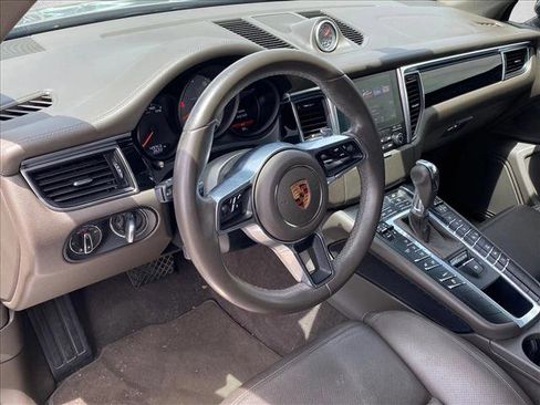 Used 2018 Porsche Macan S AWD/4WD image 13