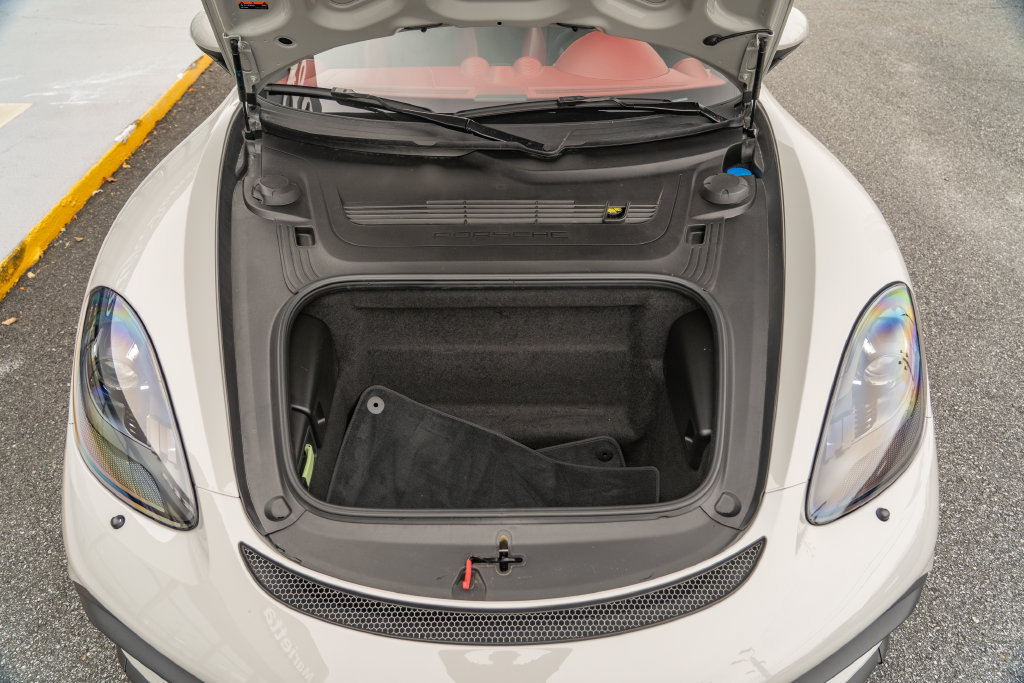 Used 2022 Porsche 718 Boxster Spyder RWD image 11