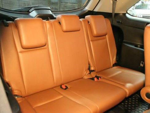 Used 2017 Toyota Highlander Limited image 17