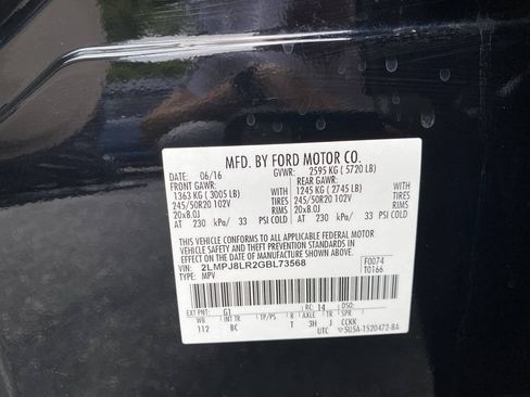 Used 2016 Lincoln MKX Reserve w/ Climate Package AWD/4WD image 41