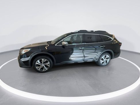 Used 2022 Subaru Outback Touring XT AWD/4WD image 4