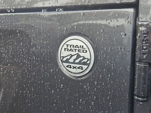 Certified 2020 Jeep Wrangler Unlimited Sahara image 35